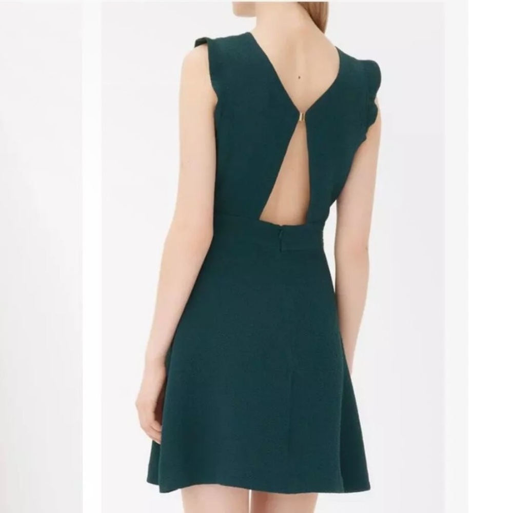 SANDRO FOREST GREEN‎ A-LINE SLEEVELESS V-NECK FLARED EXPOSED BACK W/ GOLD CLASP